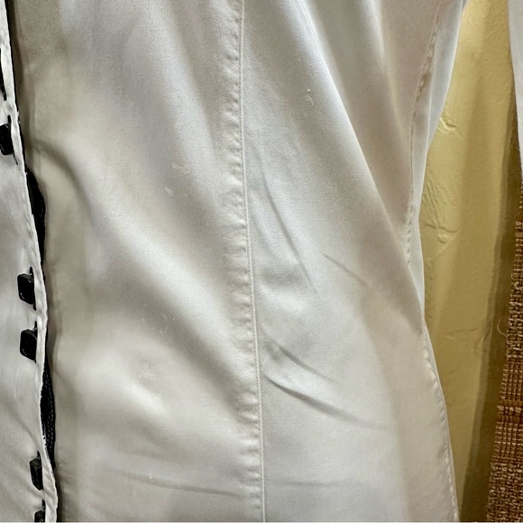 Jared Lang Long Sleeve Button Down Fitted Blouse - Picture 6 of 7